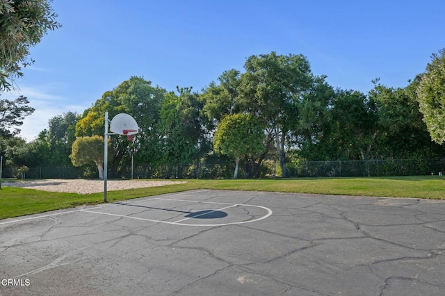 5946 Hickory St Unit 1, Carpinteria, CA 93013 - view of basketball court featuring community basketball court