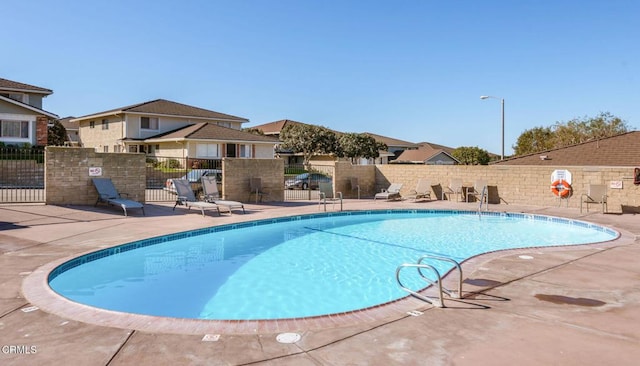 5946 Hickory St Unit 1, Carpinteria, CA 93013 - community pool with a patio