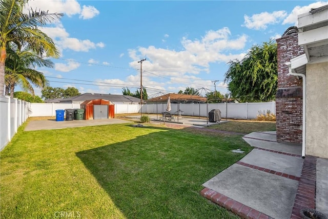 1320 Carob Way, Montebello, CA 90640 - fenced backyard featuring a storage shed and a patio area