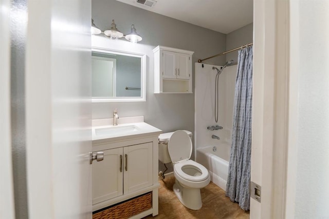 2133 Manchester Ave, Escondido, CA 92027 - full bathroom featuring vanity, shower / bathtub combination with curtain, and tile patterned flooring