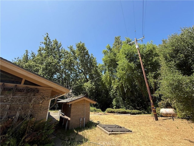 11955 Santa Lucia Rd, Atascadero, CA 93422 - view of yard