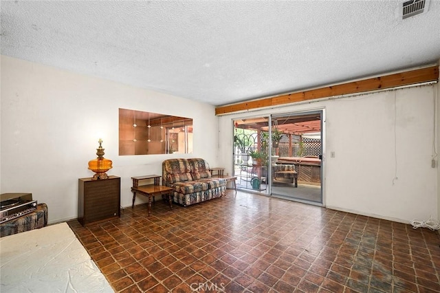 1500 Country Club Dr, Riverside, CA 92506 - living area featuring a textured ceiling