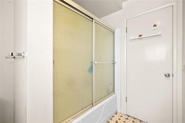 1500 Country Club Dr, Riverside, CA 92506 - full bath with shower / bath combination with glass door and tile patterned floors