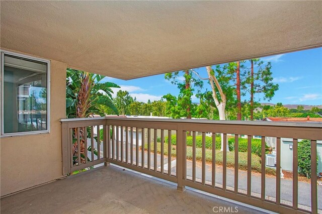 23372 Caminito Marcial Unit 187, Laguna Hills, CA 92653 - view of balcony