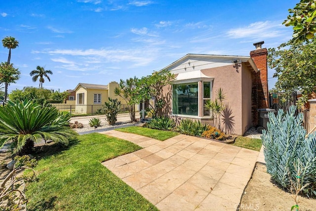 1215 N Mcdivitt Ave, Compton, CA 90221 - photo 3