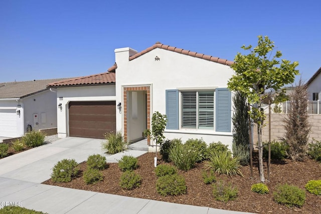508 Autumn Path Ln, Santa Paula, CA 93060 - photo 1
