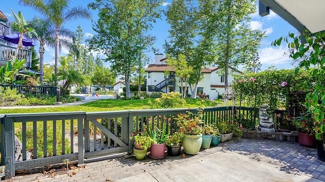 54 Lobelia, Rancho Santa Margarita, CA 92688 - view of patio / terrace featuring a residential view