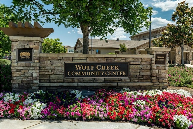 46379 Canyon Crest Ct, Temecula, CA 92592 - view of community / neighborhood sign