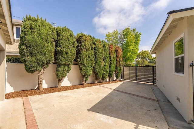 2721 184th St, Redondo Beach, CA 90278 - view of patio with a gate