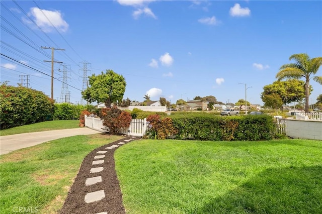 19125 Anza Ave, Torrance, CA 90503 - view of yard with concrete driveway