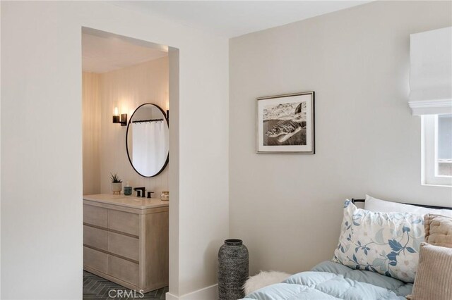 19125 Anza Ave, Torrance, CA 90503 - living area with baseboards