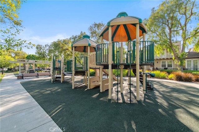 357 Flyers Ln, Tustin, CA 92782 - view of community playground
