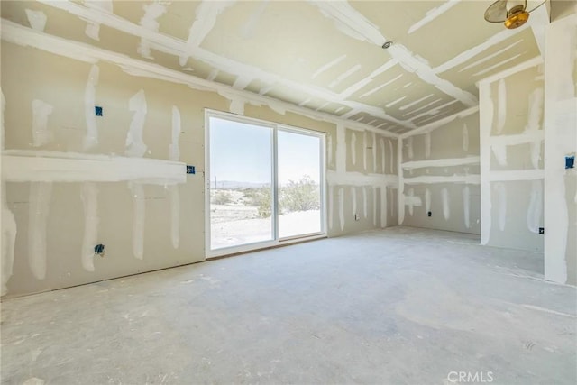 64515 Del Oro Rd, Joshua Tree, CA 92252 - view of unfurnished living room