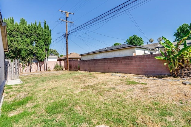 1510 E 53rd St, Long Beach, CA 90805 - view of fenced backyard