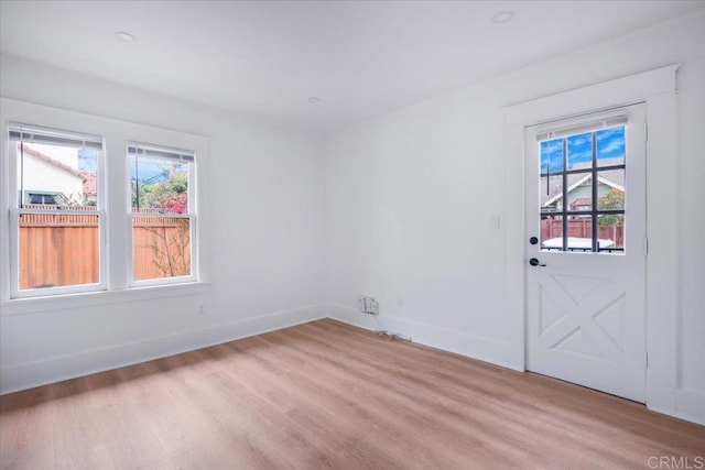 275 Euclid Ave, Long Beach, CA 90803 - unfurnished room with plenty of natural light and light wood-style floors