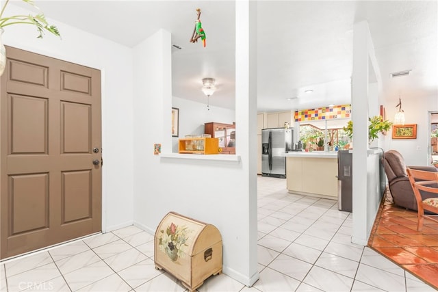 252 W Blaine St, Riverside, CA 92507 - view of foyer