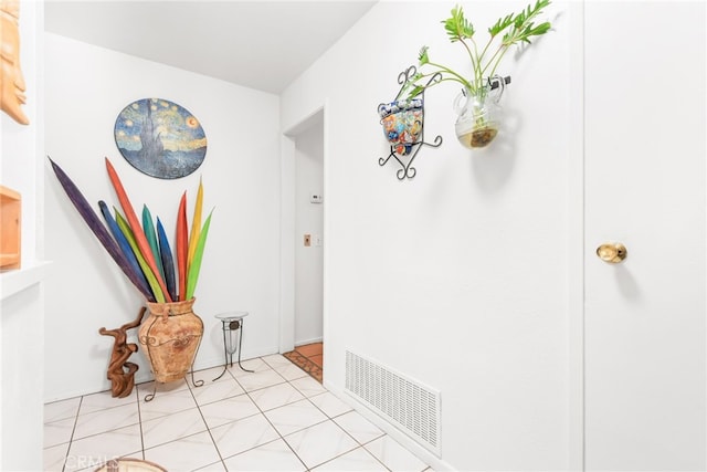 252 W Blaine St, Riverside, CA 92507 - view of hallway