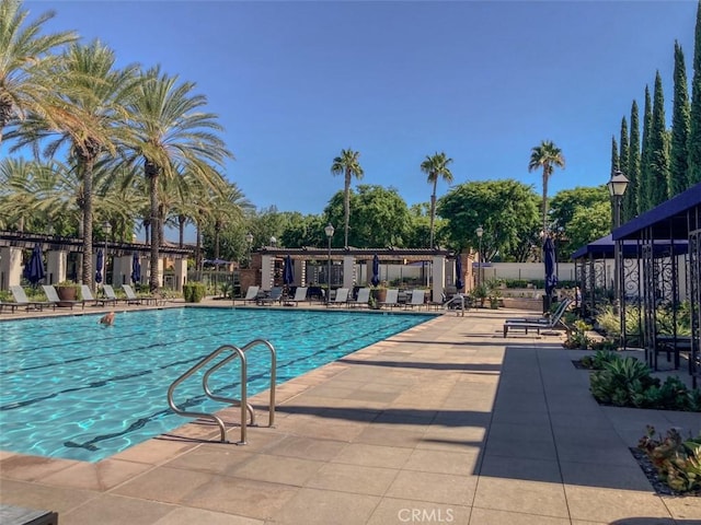 62 Gentry, Irvine, CA 92620 - community pool with a patio area