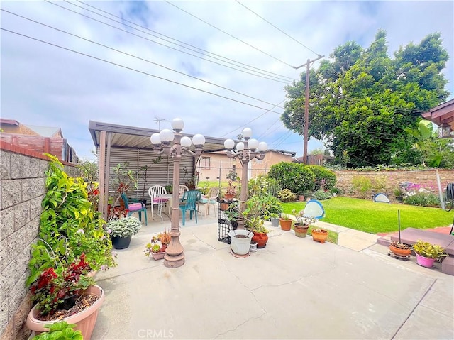 407 S Northwood Ave, Compton, CA 90220 - fenced backyard with a patio area and outdoor dining area