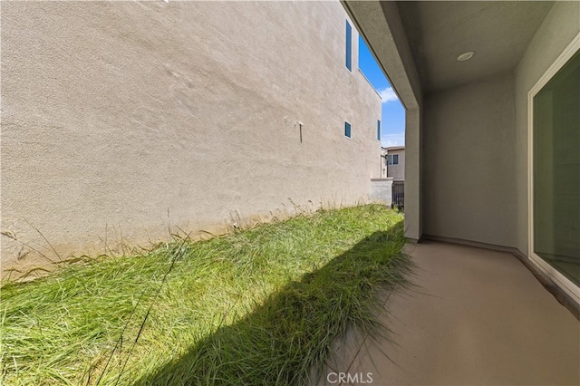 27216 W Coyote Bush Ct, Valencia, CA 91355 - view of side of property featuring stucco siding