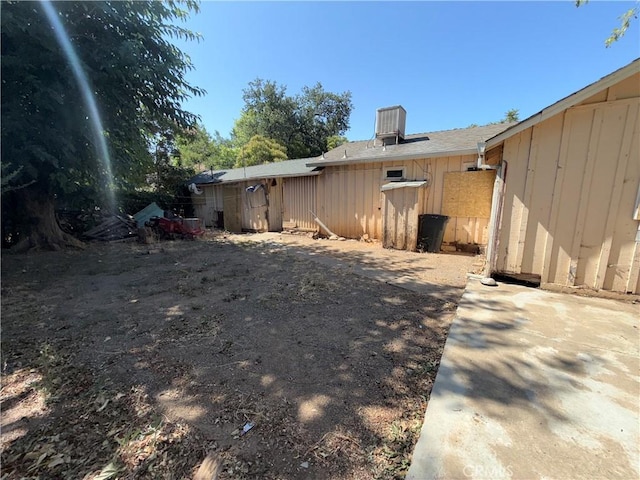 2915 Lanning Ave, Redding, CA 96001 - view of yard