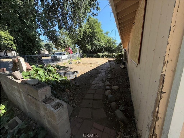 2915 Lanning Ave, Redding, CA 96001 - view of yard