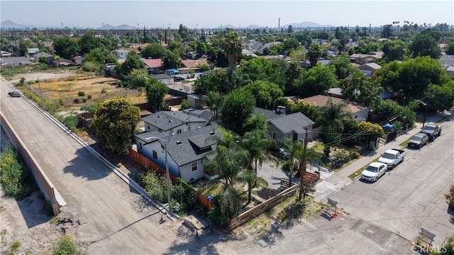 915 W 8th St, San Bernardino, CA 92411 - photo 44