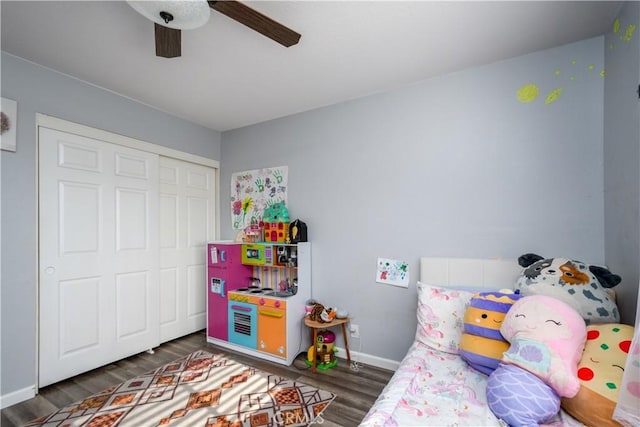 28521 Williams Dr, Menifee, CA 92587 - bedroom with wood finished floors, a closet, and ceiling fan
