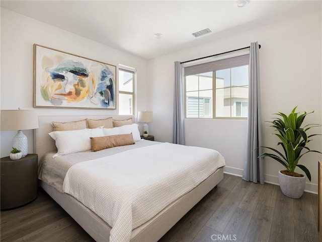 1673 Lexington Ln, San Pedro, CA 90732 - bedroom with wood finished floors and baseboards
