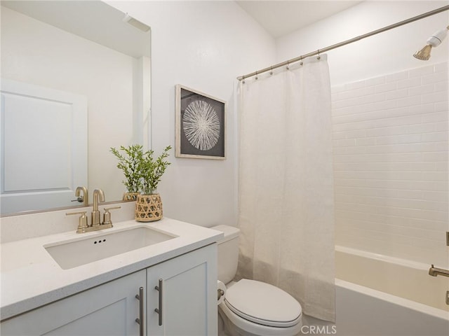 1673 Lexington Ln, San Pedro, CA 90732 - full bathroom featuring vanity and shower / bathtub combination with curtain