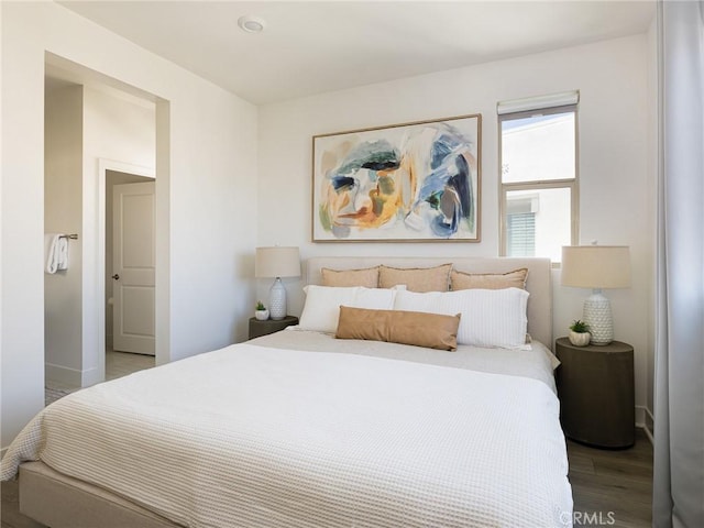 1673 Lexington Ln, San Pedro, CA 90732 - bedroom with wood finished floors