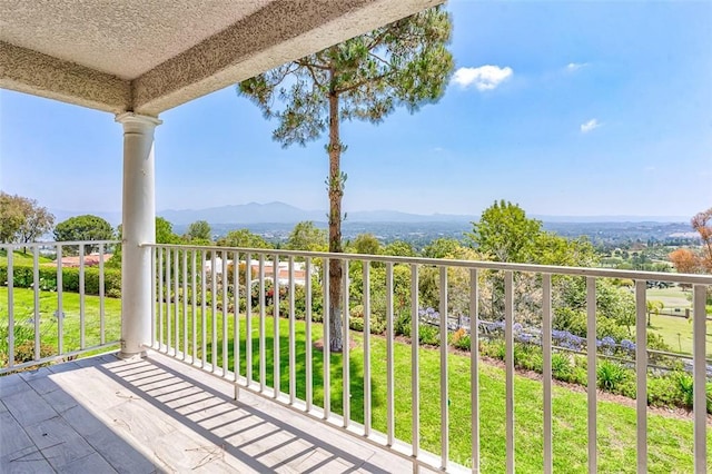 4014 Calle Sonora Oeste Unit 2B, Laguna Woods, CA 92637 - balcony with a mountain view