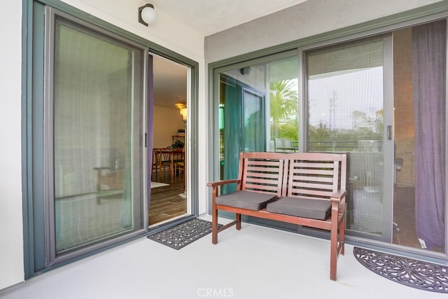 240 Nice Ln Unit 114, Newport Beach, CA 92663 - view of balcony