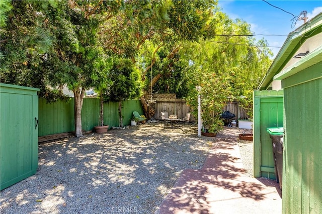 24932 La Cresta Dr, Dana Point, CA 92629 - fenced backyard with a patio