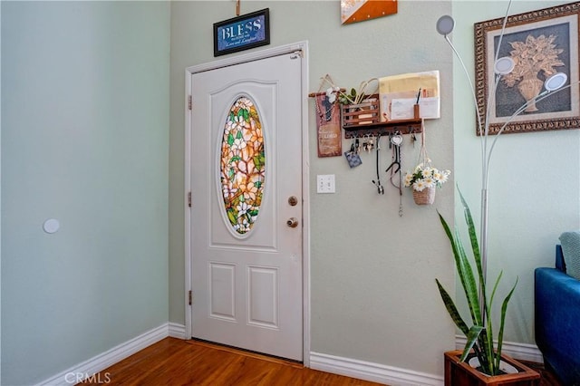 1808 Cave St, Redlands, CA 92374 - foyer with wood finished floors and baseboards