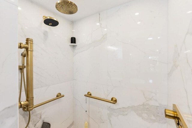 6774 Caurina Ct, Carlsbad, CA 92011 - photo 18