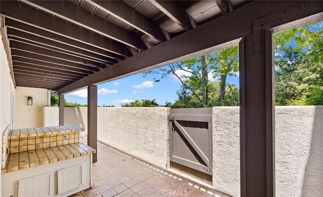 45 Oaktree Ln, Rolling Hills Estates, CA 90274 - view of patio / terrace with a gate