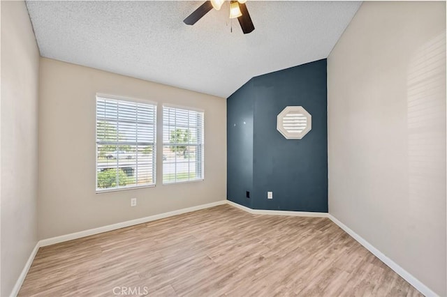 1422 Deborah Pl, Beaumont, CA 92223 - spare room with ceiling fan, wood finished floors, and a textured ceiling