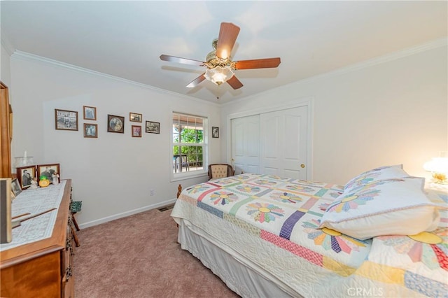 53235 Finegold Creek Ct, North Fork, CA 93643 - bedroom featuring light colored carpet, crown molding, a closet, and a ceiling fan
