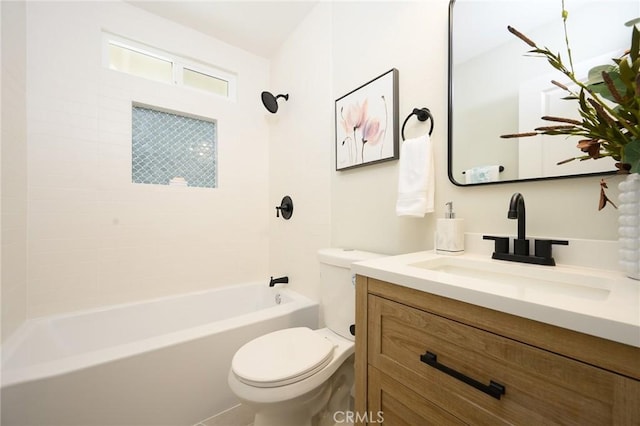 903 E 7th St, Pomona, CA 91766 - bathroom featuring vanity and washtub / shower combination
