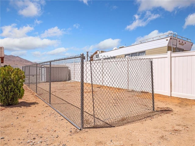21756 Tussing Ranch Rd, Apple Valley, CA 92308 - view of yard