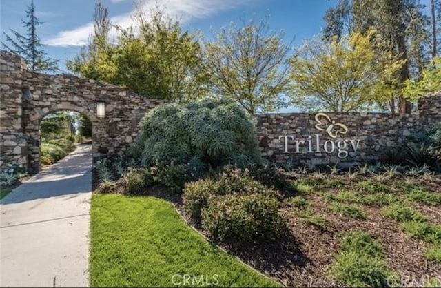 1849 Eucalyptus Rd, Nipomo, CA 93444 - view of community sign