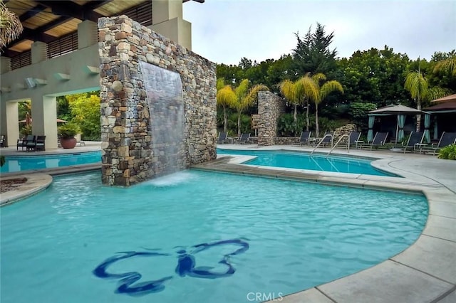 1849 Eucalyptus Rd, Nipomo, CA 93444 - community pool with a patio