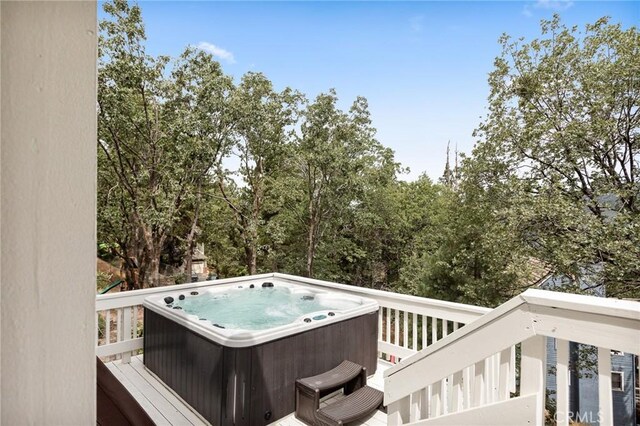 30260 Gremlin Ct, Running Springs, CA 92382 - deck with a hot tub