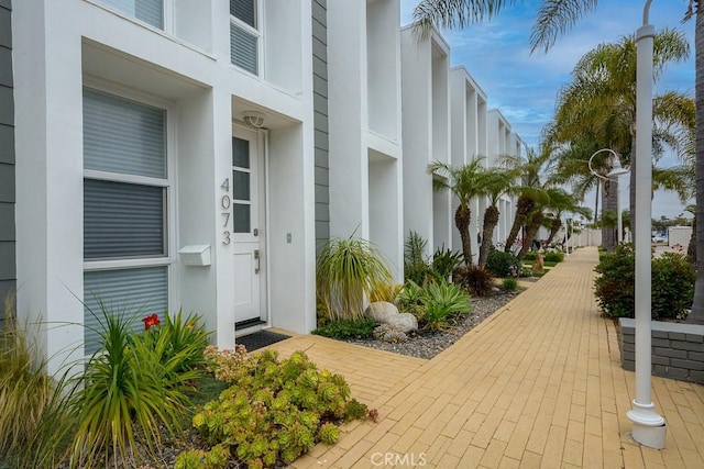 4073 Aladdin Dr, Huntington Beach, CA 92649 - entrance to property featuring stucco siding