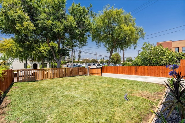 112 W Norwood Pl, San Gabriel, CA 91776 - view of fenced backyard
