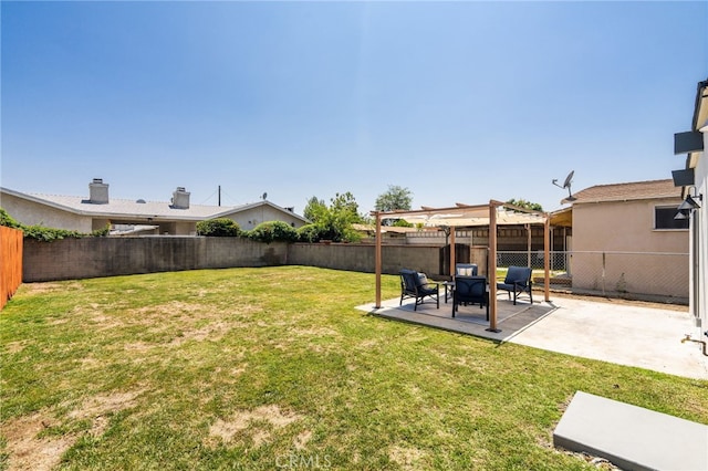 112 W Norwood Pl, San Gabriel, CA 91776 - fenced backyard featuring a patio