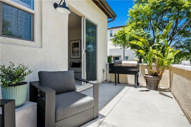 111 Juniper Dr, Rancho Mission Viejo, CA 92694 - view of patio featuring a grill