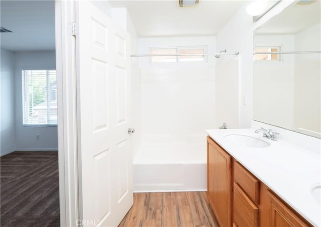 38133 Mendocino Way, Palmdale, CA 93550 - full bath with double vanity and shower / bath combination