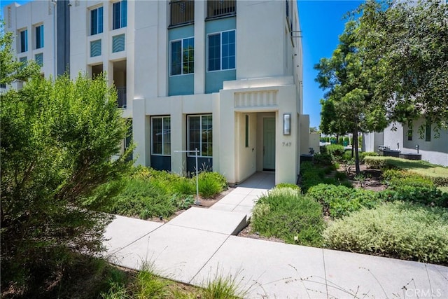 747 Beacon, Irvine, CA 92618 - photo 40
